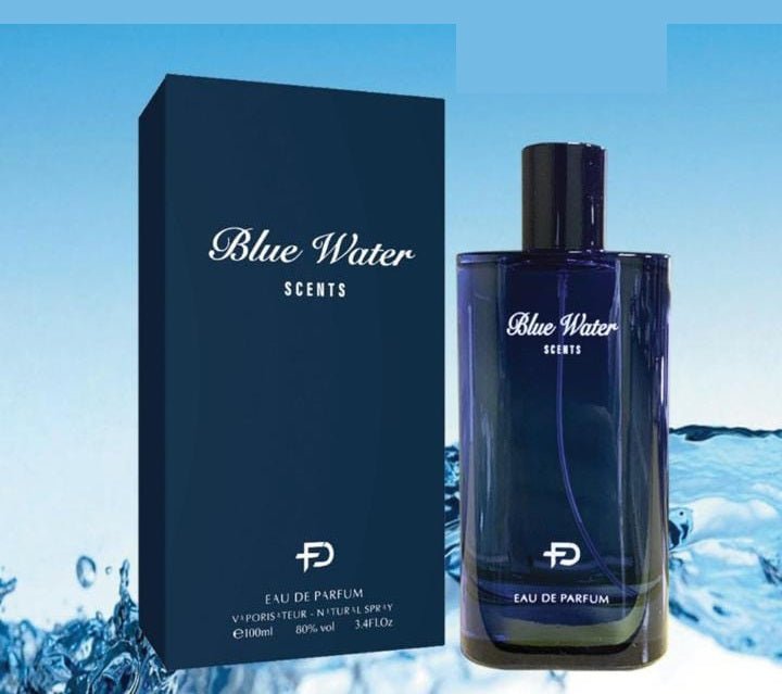 blue-water-perfume-813093.jpg